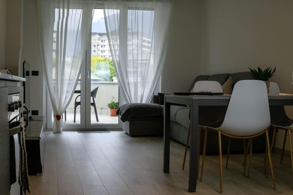 Casa Vacanze Lucia Тирано Экстерьер фото